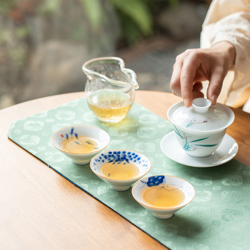 Mandala Koi Teacup – Warm ambient lighting on decorative mandala koi design