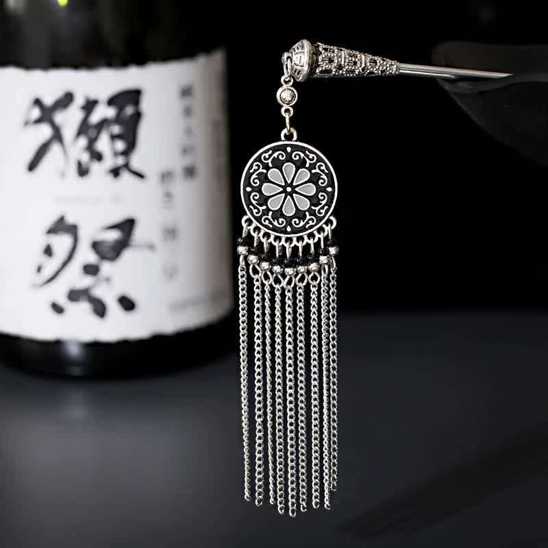 Flowers variant round pendant with black beads and chain tassels