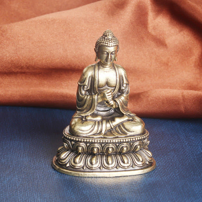 Tathagata Buddha Copper Statue – Seated lotus with earth-touching mudra, spiritual practice aid