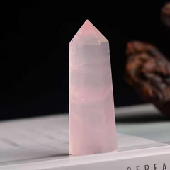 Rose Quartz Crystal Pillar – 4-5cm, front view