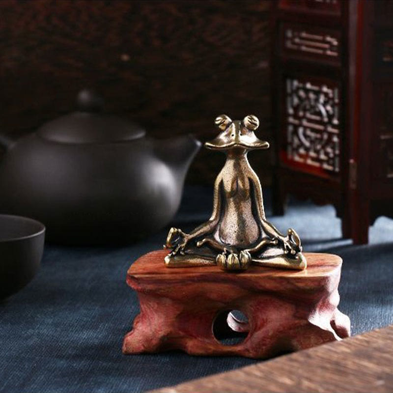 Mini Frog Turtle Koi Copper Decor – crab and koi fish copper pair on dark surface, mini Feng Shui animal set
