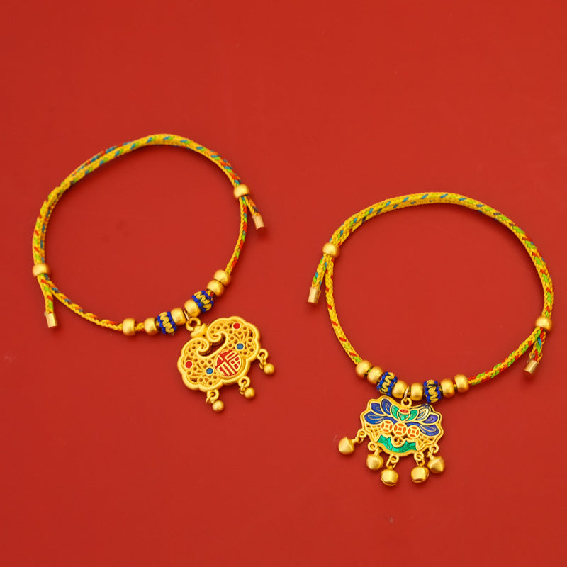 Chinese Longevity Lock Pet Collar – Blessed(No Bell) / M 30-50cm, detail shot
