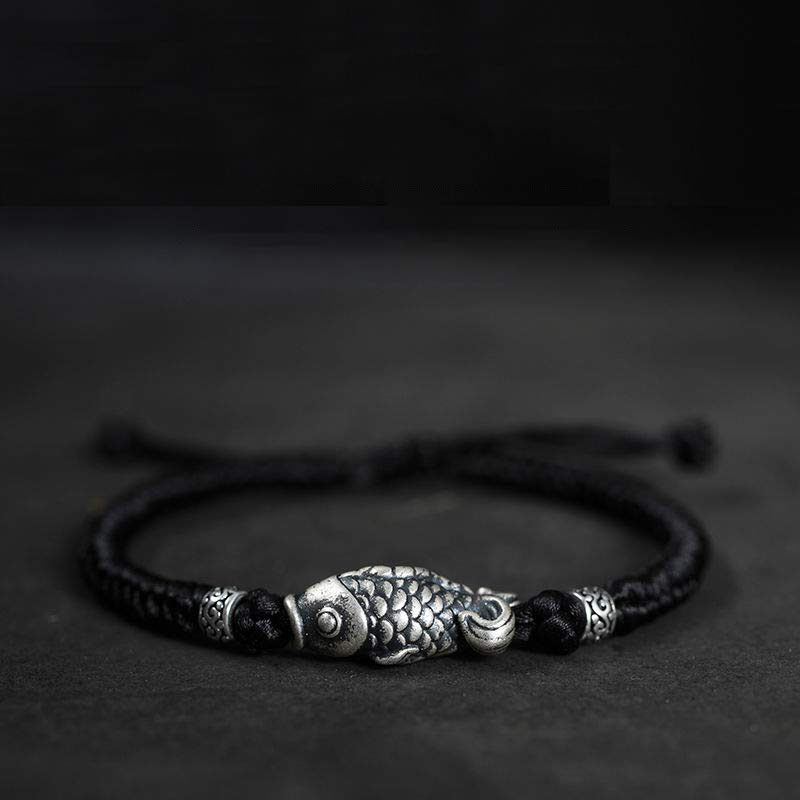 999 Silver Koi Fish Red String Bracelet – close-up of silver koi fish pendant detail, handmade amulet