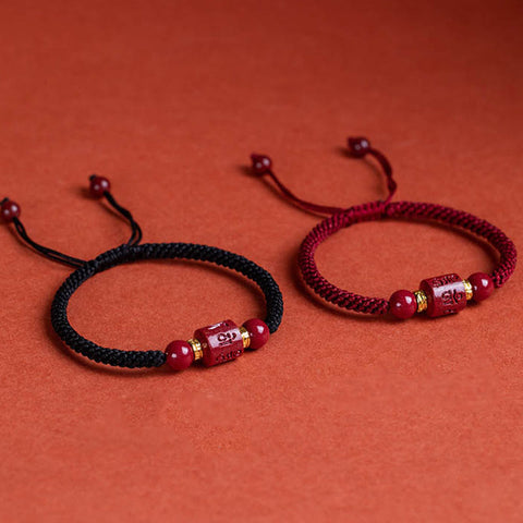 Om Mani Padme Hum Cinnabar Cord Bracelet Zweitbild