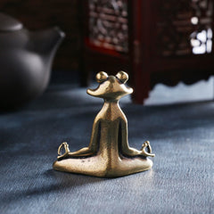 Mini Frog Turtle Koi Copper Decor – bronze turtle sculpture with shell detail, mini copper home decoration piece
