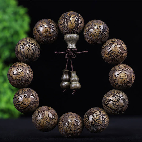 Chinese Zodiac Rosewood Ebony PiXiu Set – green sandalwood animal carved bracelet, natural wood grain lucky charm