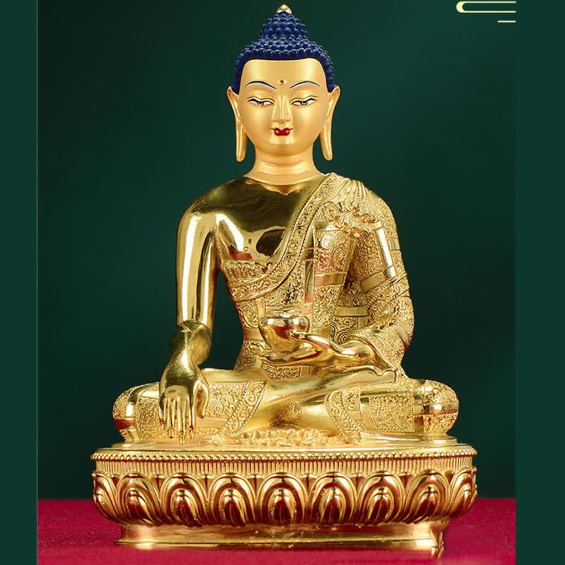 Shakyamuni Enlightenment Copper Statue – warm copper metallic sheen macro, handmade casting texture