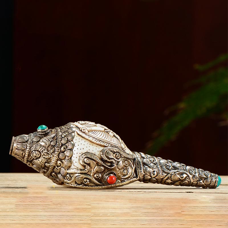 Engraved Shankha Positive Conch – side profile with engraved lotus throne details, sacred shell craft