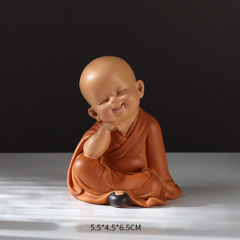 Mini Praying Monk Decor – rear view of monk hood and robe folds, detailed resin casting