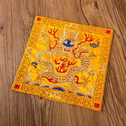 Phoenix Dragon Kirin Embroidery Tea Cup Mat - Yellow base gold dragon double happiness, Celebration Mat Image principale du produit
