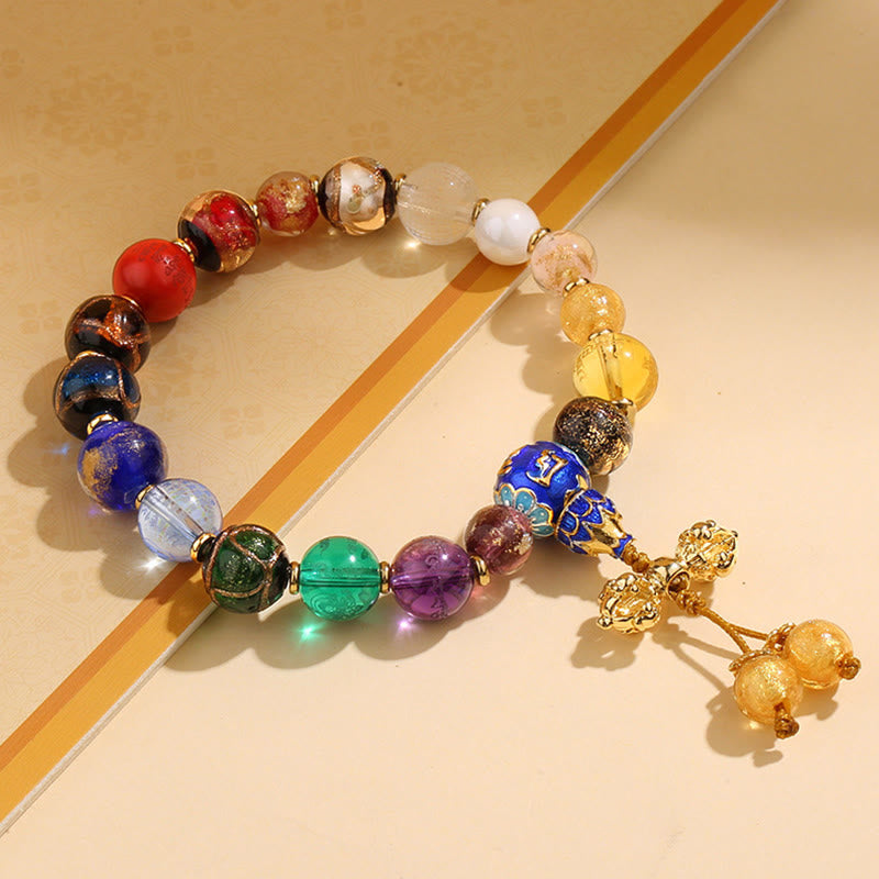 Tibetan Liuli Wrist Mala – 18 colorful beads with cobalt blue cloisonne focal bead and gold tassel Image principale du produit