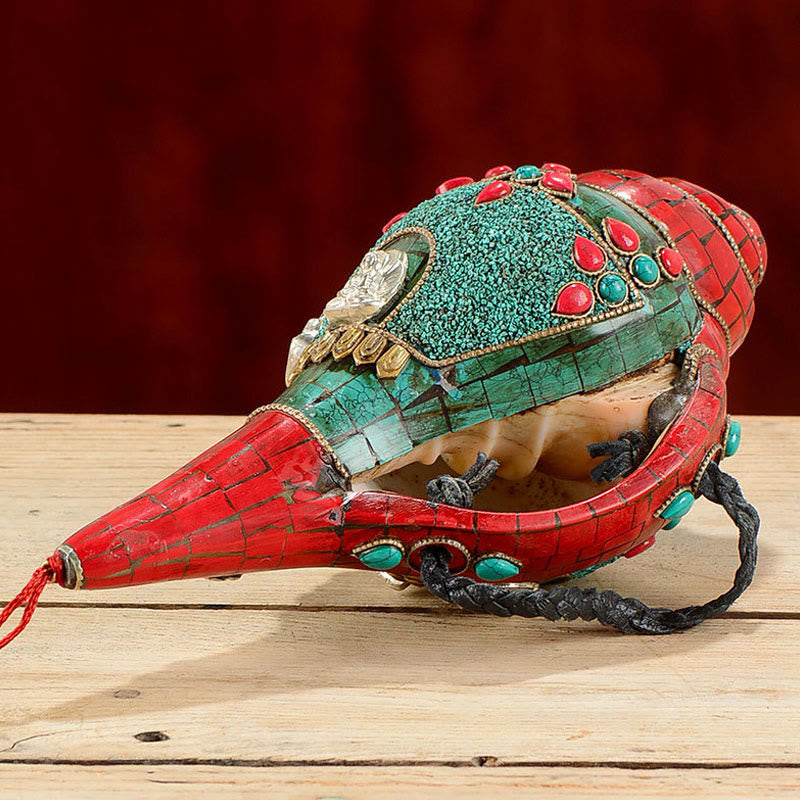 Turquoise Shankha Conch – conch mouth opening with polished interior and stone rim, ritual horn object