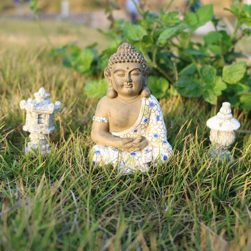 Yellow Jambhala Copper Buddha Statue – base with lotus and vajra, sacred pedestal detail