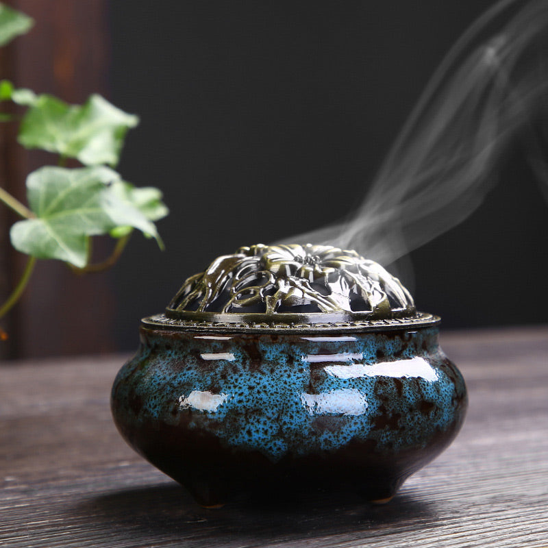 Flower Pattern Ceramic Burner – black and turquoise Jun-style glaze with smoke, blessing