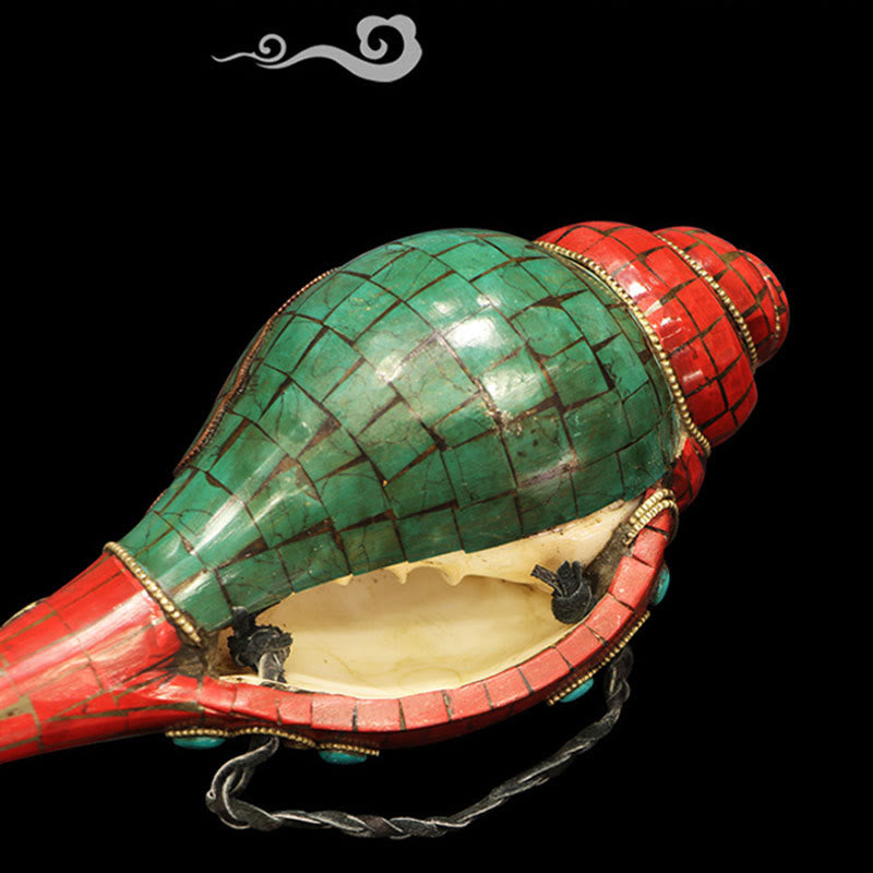 Shankha Om Mani Conch – displayed on wooden stand in soft natural light, Himalayan spiritual art