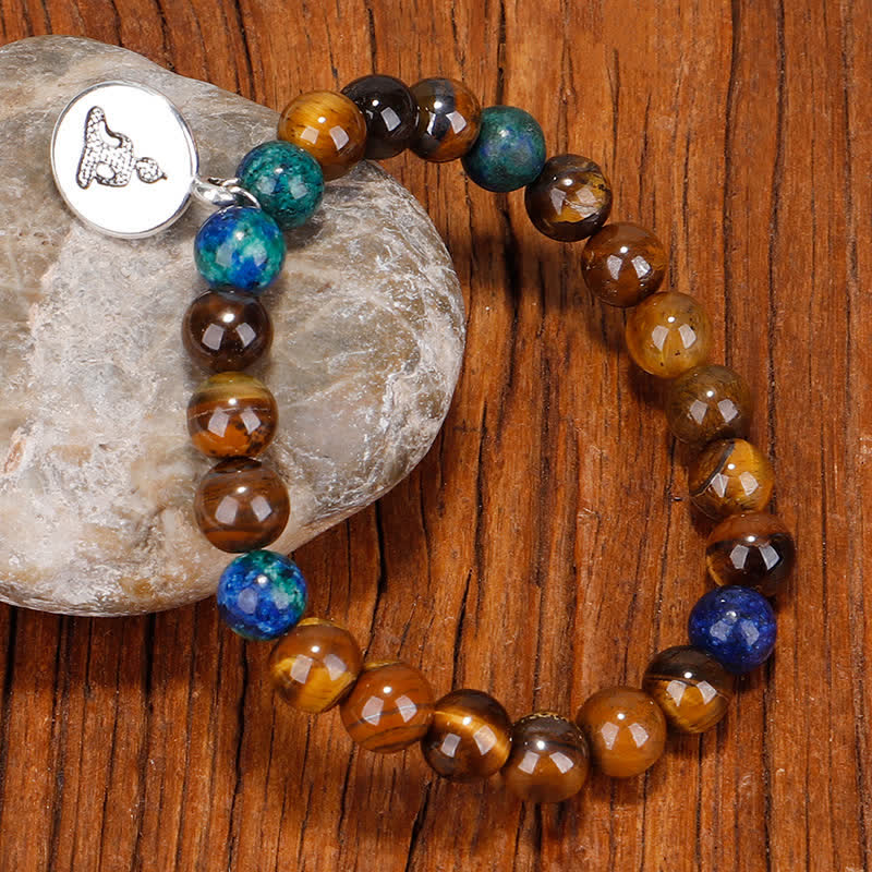 Thousand-Hand Kwan Yin Jade Necklace – side angle of pendant depth, mindfulness goddess accessory