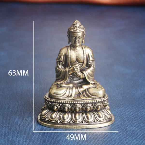 Tathagata Buddha Copper Statue – Smooth skin and textured robe contrast, artisan metalwork