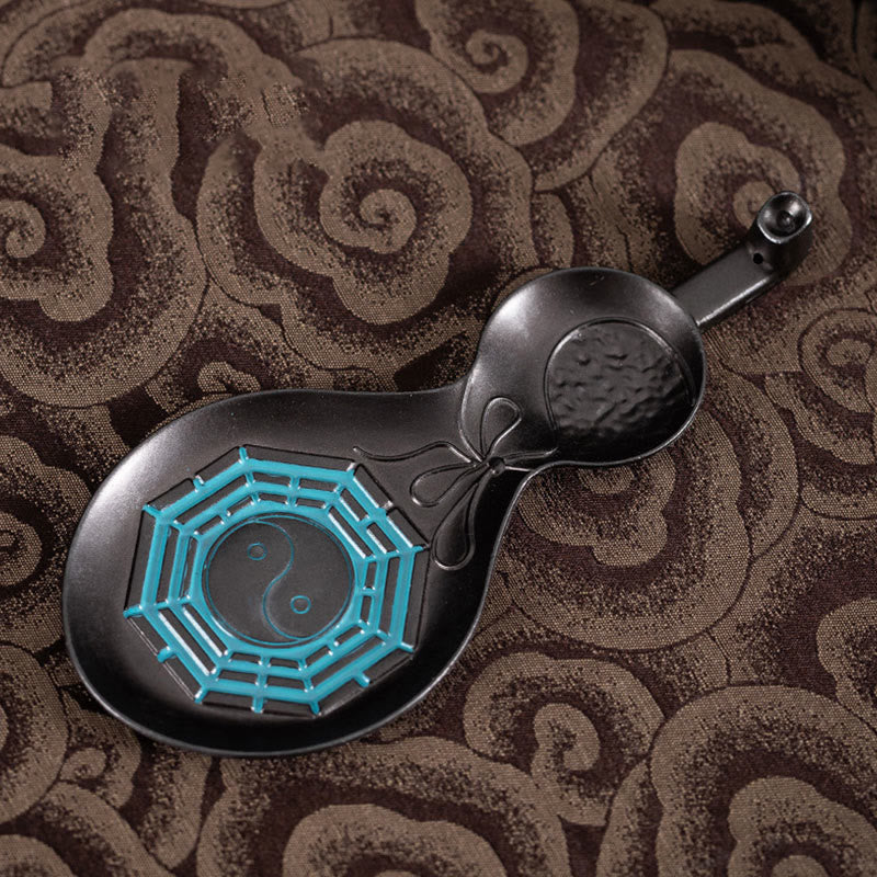 Gourd Yin Yang Bagua Incense Burner – Top-down view of black gourd with turquoise trigram pattern, incense burner