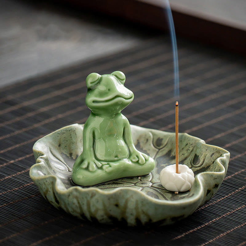 Ceramic Frog Incense Burner – Meditating frog on lotus leaf with smoke, Tranquil zen