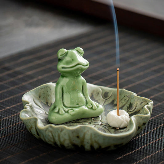 Ceramic Frog Incense Burner – Meditating frog on lotus leaf with smoke, Tranquil zen
