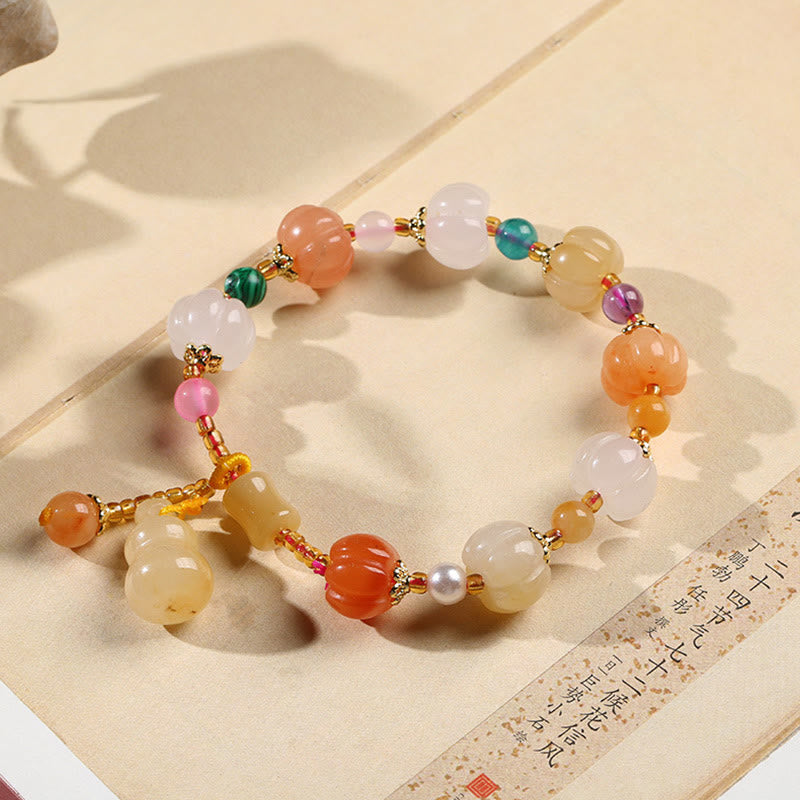 Golden Silk Jade Gourd Bracelet – Bracelet on calligraphy paper with shadow pattern
