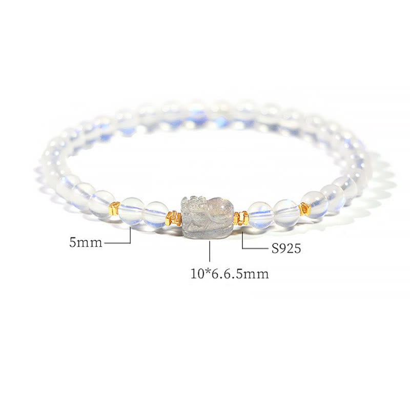 Moonstone PiXiu Bracelet – Product dimension chart showing 5mm beads S925 and PiXiu size, specifications