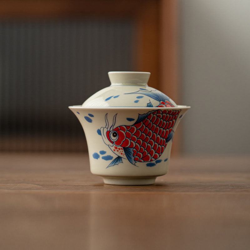 Koi Fish Sancai Gaiwan – macro of sancai glaze blending at rim, tea ware
