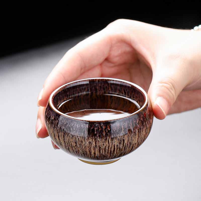 Jianzhan Koi Teacup – rim detail showing thin lip and inner glaze edge, jianzhan