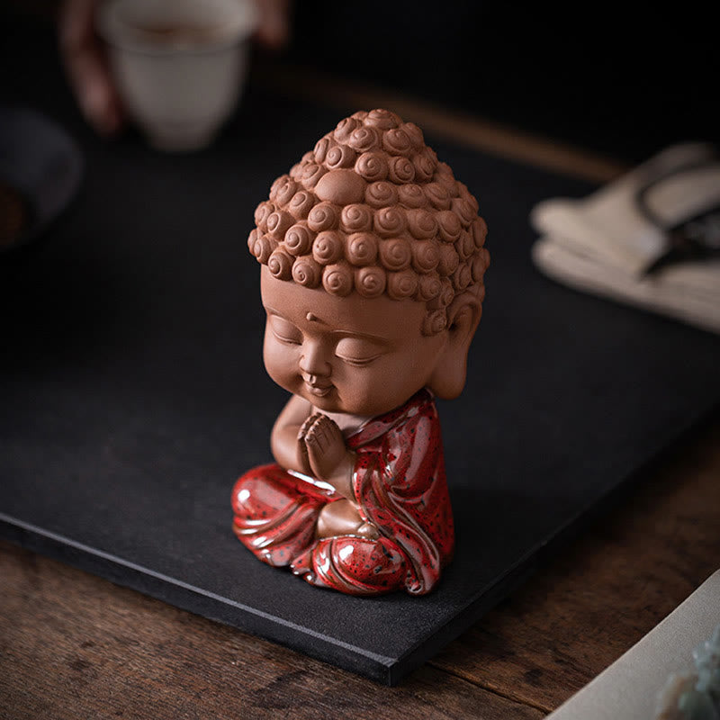 Gautama Kwan Yin Ceramic Set – close-up of serene facial features on Gautama, peaceful expression