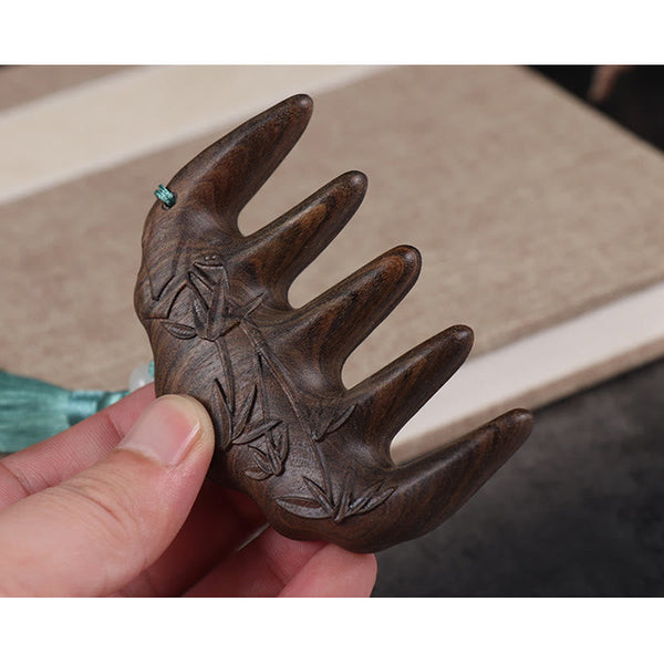 Green Sandalwood Koi & Lotus Tassel Comb – Chacate Preto Wood Forget-Me-Not, image 5