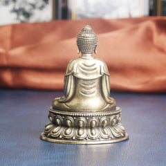 Tathagata Buddha Copper Statue – Rich warm patina with subtle green accents, vintage metal art