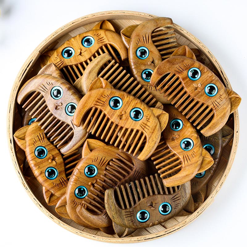 Green Sandalwood Cat Portable Comb, image 2