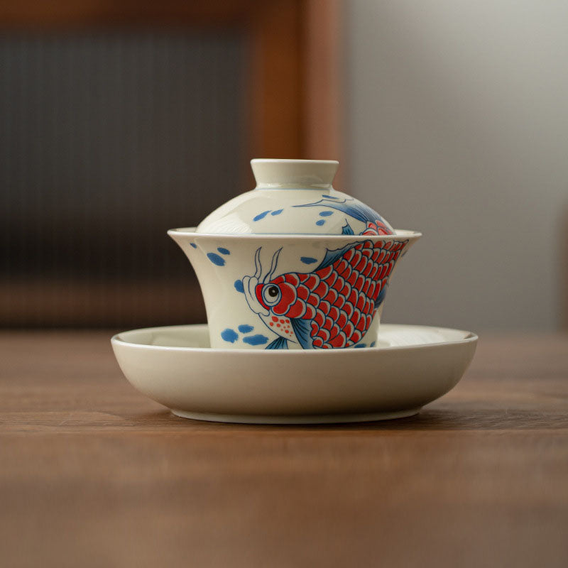 Koi Sancai Teacup – side profile with three-color glaze and koi, gaiwan 130ml