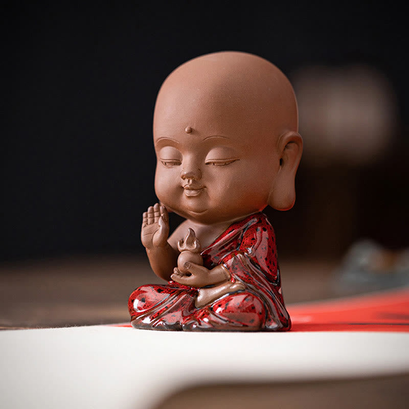 Gautama Kwan Yin Ceramic Set – Gautama dhyana mudra hand position close-up, meditation gesture