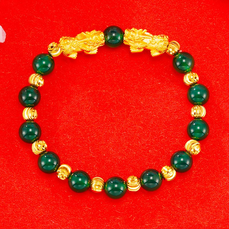 Golden Double PiXiu Bracelet – Green agate beads with gold PiXiu pair and spacers on red, luck protection