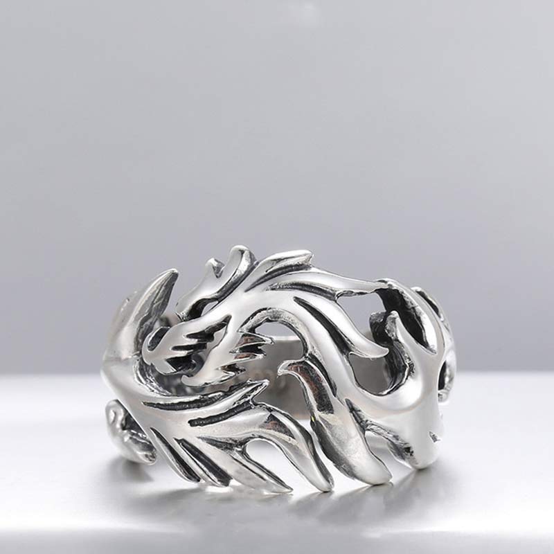 Dragon Pattern Protection Ring – sculpted dragon head, Intense