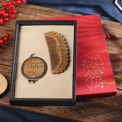 Green Sandalwood Rosewood Lotus Engraved Soothing Comb Set – Green Sandalwood Peacock+Lotus Folding Mirror, side view