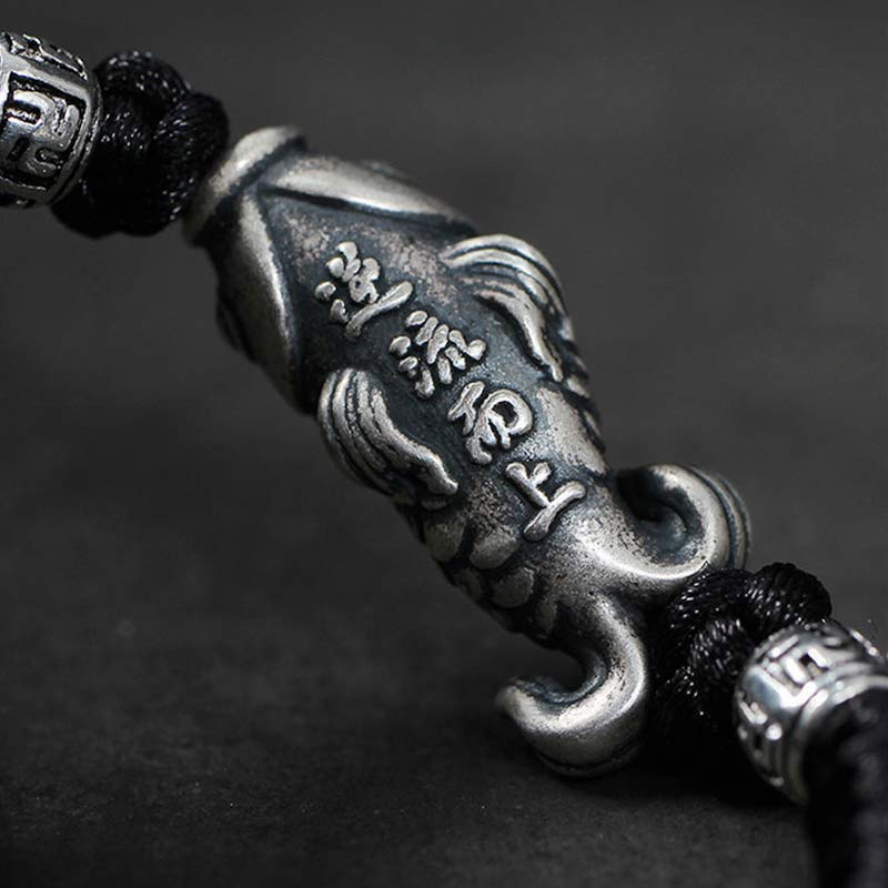 999 Silver Koi Fish Red String Bracelet – detail of koi fish scales engraving, fine silver craft