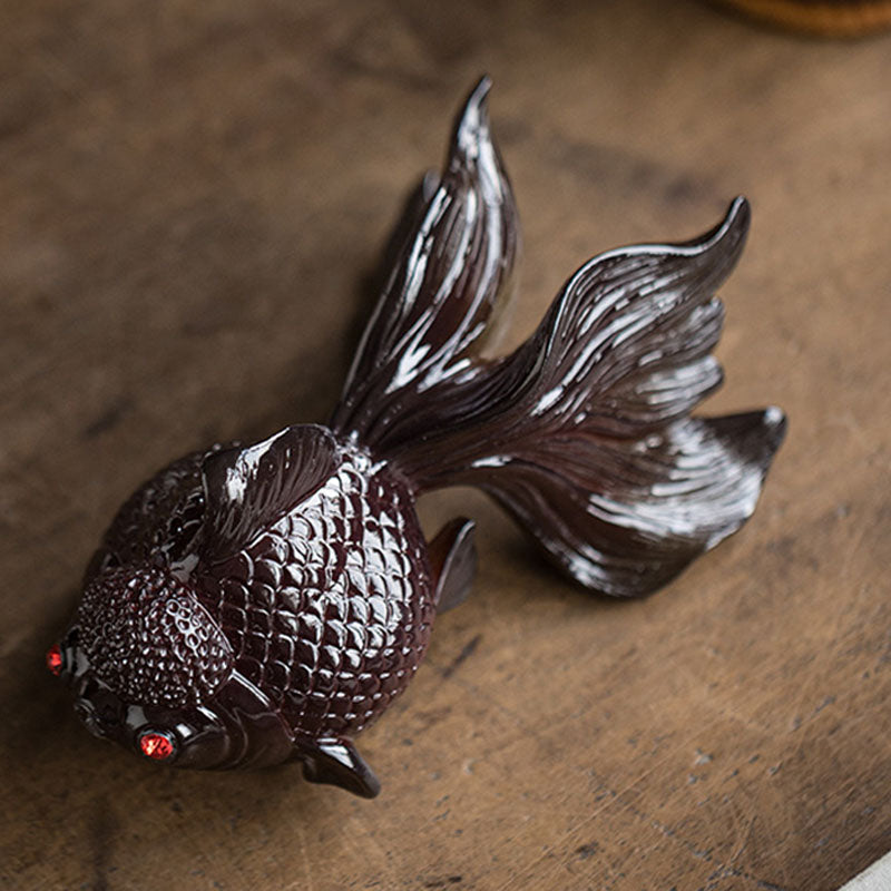 Koi Fish Resin Tea Pet – With hot water poured over, color changing tea pet demo