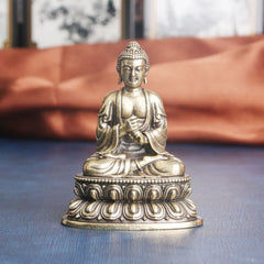 Tathagata Buddha Copper Statue – Shakyamuni in antique copper finish, Buddhist altar centerpiece