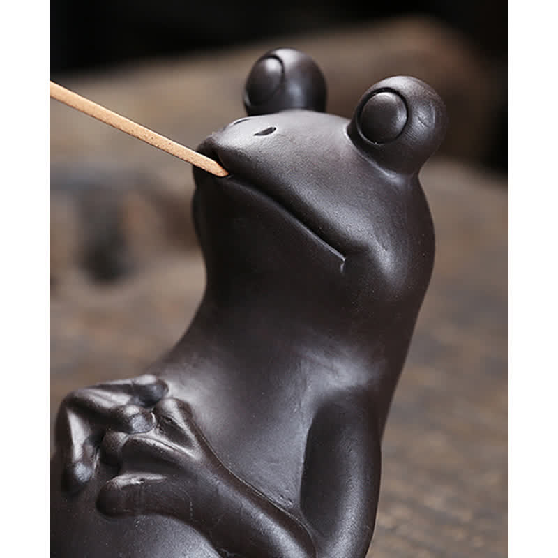 Meditation Frog Ceramic Incense Burner - Close-up of dark frog with prominent eyes, incense holder figurine
