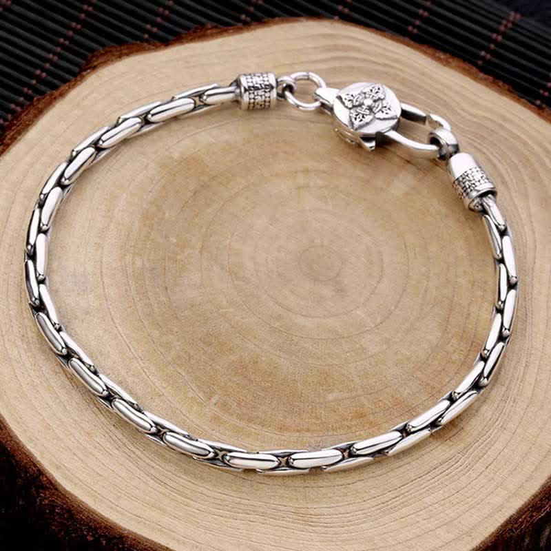 Tibetan Double Dorje Mantra Bracelet Secondary image