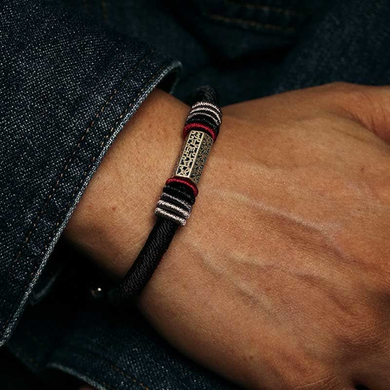 925 Sterling Silver Om Mani Padme Hum Red String Bracelet